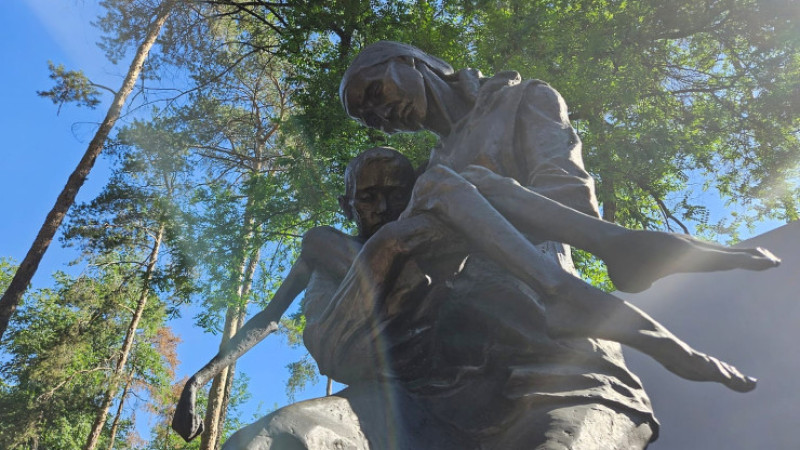 Памятник жертвам голода 1931-1933 годов в Алматы. Фото: пресс-служба акимата Алматы