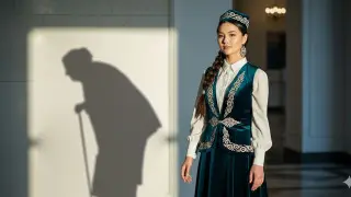 “Не называйте меня женщиной“. Почему казахстанки боятся взрослеть