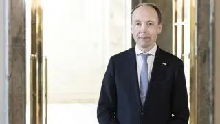 “Боялись, что споры о двухпалатности расколют нацию“. Эксклюзивное интервью со спикером парламента Финляндии