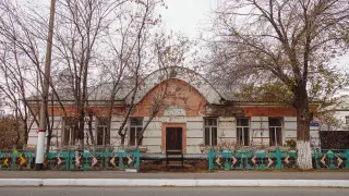 Есиль — город в розовом цвете. Место, где людям не всё равно