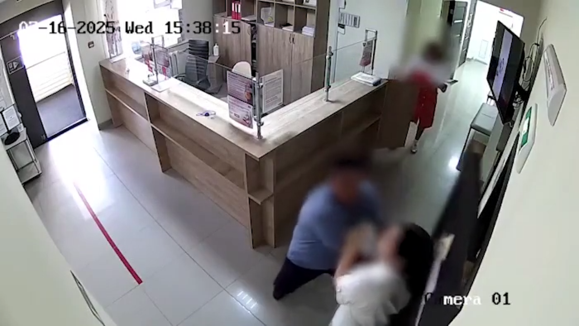 Пациента напал на врача