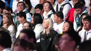 От зумеров до серебряных. Кто такие казахстанские волонтёры