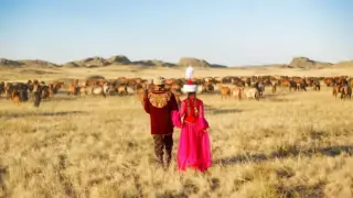 “Ұлболсын — пусть будет мальчик“: почему казахстанские женщины меняют свои имена