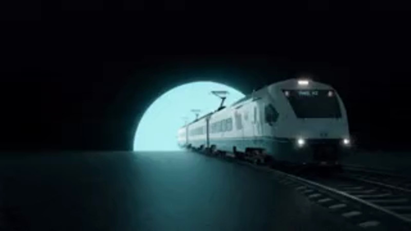 Производство ЖД дороги и поездов . Коллаж Tengrinews.kz