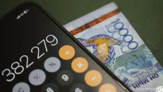 Ақша аударымдары және QR-код: қазақстандық банктер маусымнан бастап ережелерді өзгертеді