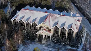 Көл, бассейн, сауна. Қостанай облысындағы бұрынғы президенттік резиденцияның қазіргі жай-күйі қандай?