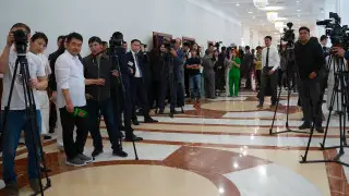 Қос палаталы Парламенттің соңғы отырысы