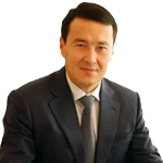 Алихан Смаилов