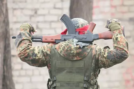 Бежавший из части в Дзержинске солдат застрелился при задержании