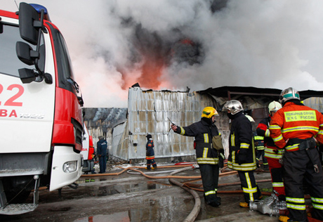 При пожаре на торговом складе в Перми погибли 8 рабочих