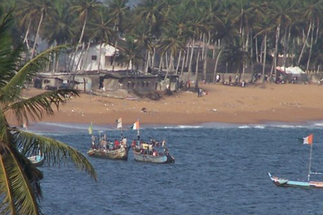 70 человек погибли при крушении судна у берегов Сьерра-Леоне