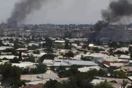 Жители Оша пожаловались на продажу гуманитарной помощи