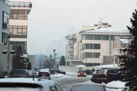 Лужков снесет дома Голиковой и Христенко в "Острове фантазий"