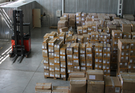 Работники вынесли со склада компании жевательную резинку Dirol на два миллиона тенге