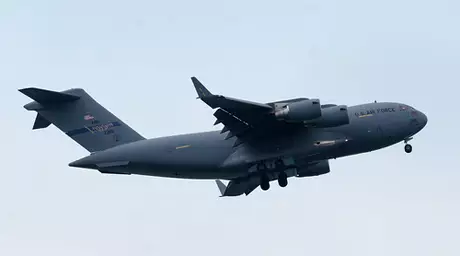 Американские военные на резервном самолете из Алматы прибыли в Доху 