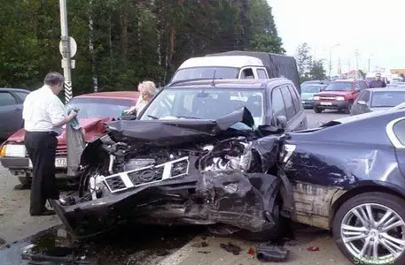 В Германии на шоссе столкнулись 259 машин