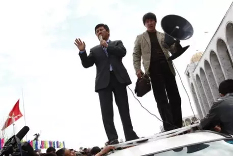 Кремль поддержит Темира Сариева на выборах в Киргизии