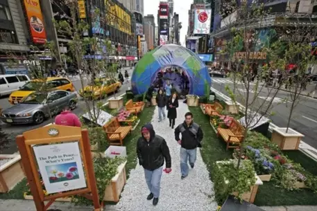 В Нью-Йорке Таймс-сквер закроют для автомобилей