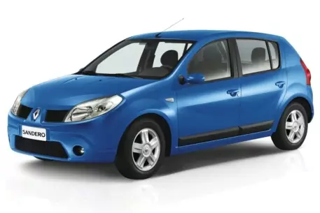 Renault подарила Лужкову автомобиль