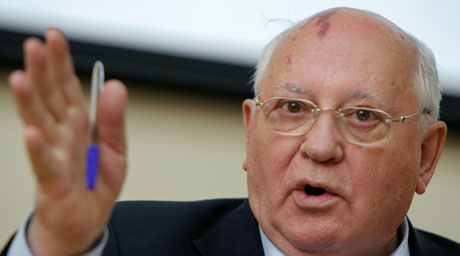 Горбачев исключил участие Путина в выборах 2012 года