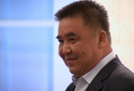 Главу МВД Киргизии оставили на посту вопреки требованиям милиции