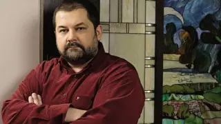 Сергей Лукьяненко: Западные писатели никогда не покажут "фигу" существующему режиму