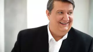 Если бы я попал на необитаемый остров, то взял бы с собой диск с мелодией казахской домбры