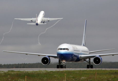 В Ростове-на-Дону совершил аварийную посадку Boeing 767