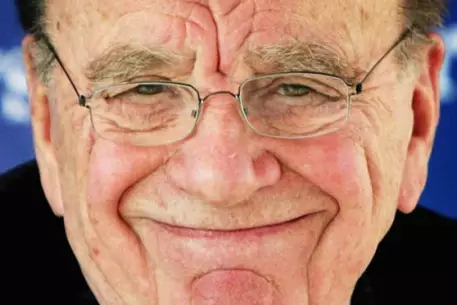 Руперт Мердок продаст рекламный бизнес в России