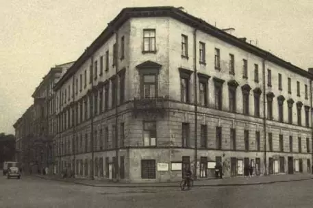 В Санкт-Петербурге с молотка продадут дом Достоевского