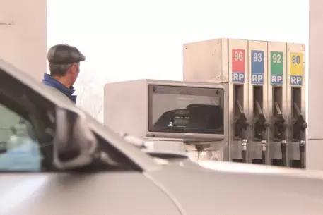 В России транспортный налог не включат в цену бензина