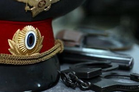 Российских силовиков обязали предъявлять ордеры на обследование