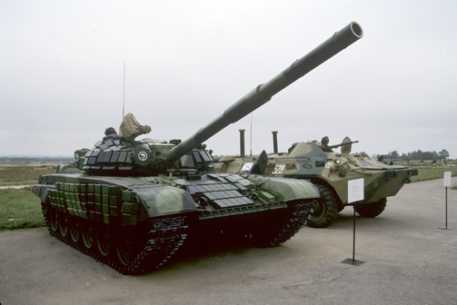 Детали к танкам пытались ввезти на Украину под видом пряников