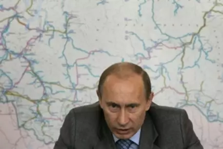 Путин поручил открыть аэропорт Грозного для международных рейсов