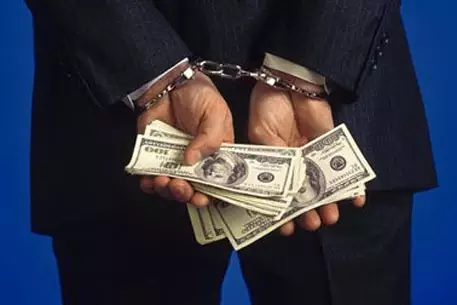 Чиновника Ростехнадзора задержали за взятку