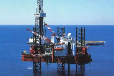 "Лукойл" пробурит вторую скважину на шельфе Каспия весной 2011 года 