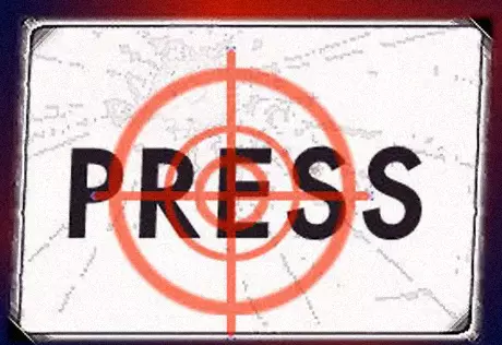 Кыргызский журналист подал в суд на губернатора Султанбая Айжигитова