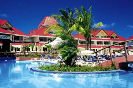 Французские турагентства застрахуют клиентов от дождя