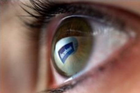 Facebook запустит "тревожную кнопку" для детей