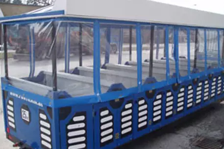 На датском острове перевернулся вагон с туристами