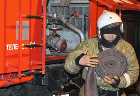 В Таразе при пожаре пострадали трое детей