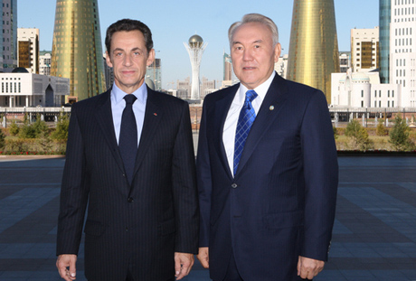 Саркози похвалил Назарбаева за "увенчавшийся успехом" саммит ОБСЕ