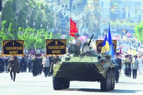 Военнослужащие Украины провели репетицию парада в Киеве