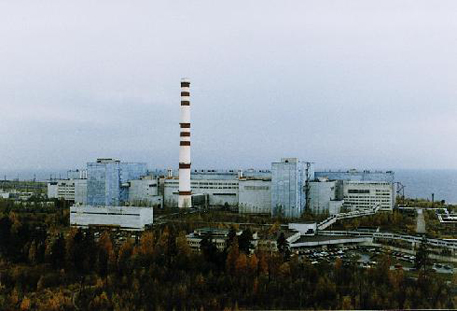 Один энергоблок Ленинградской АЭС остановили из-за поломки