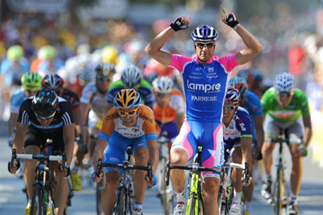 Петакки первенствовал на четвертом этапе "Тур де Франс"