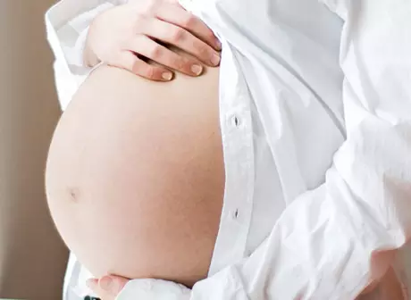 В Великобритании мать хочет принудительно стерилизовать дочь