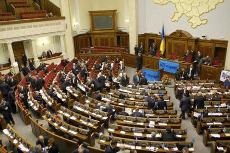 В Украине рассмотрят вопрос об отмене депутатского иммунитета