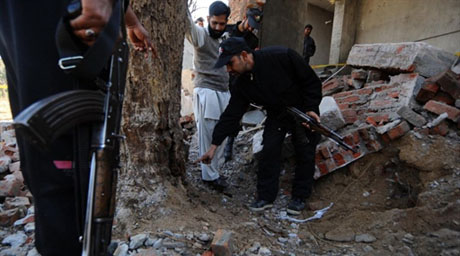 Количество жертв теракта в Пакистане увеличилось до 27