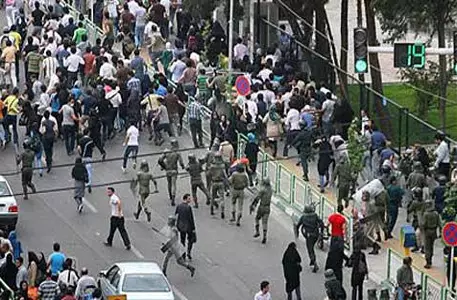 В Иране освободили 140 активистов оппозиции