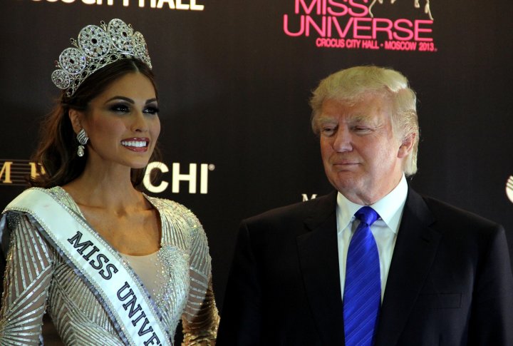 Это уже седьмая победа представительниц Венесуэлы на конкурсе "Мисс Вселенная". Обладательницами короны были девушки из Венесуэлы в 1979, 1981, 1986, 1996, 2008, 2009, 2013 годах.